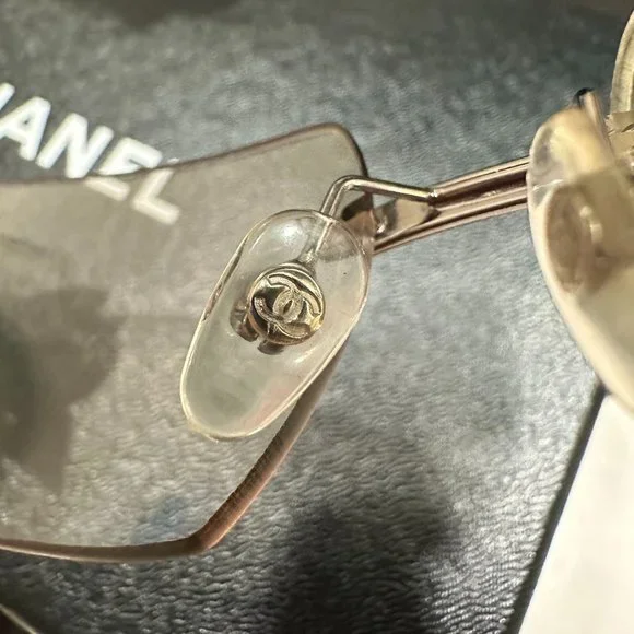 CHANEL Double CC Vintage Rare Silver Rimless Sunglasses - Picture 7 of 13